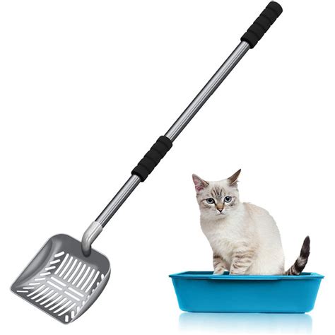 long handle cat litter scooper.